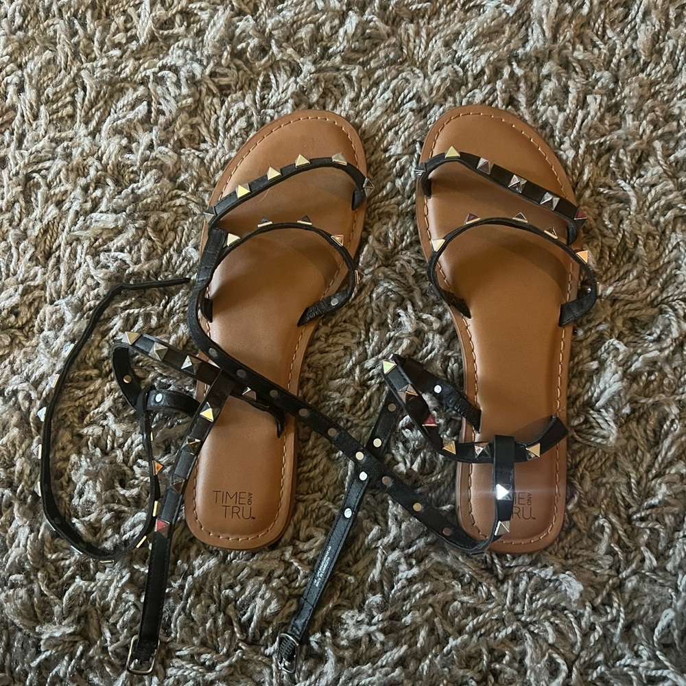 Time Tru Women’s Black Studded Sandals